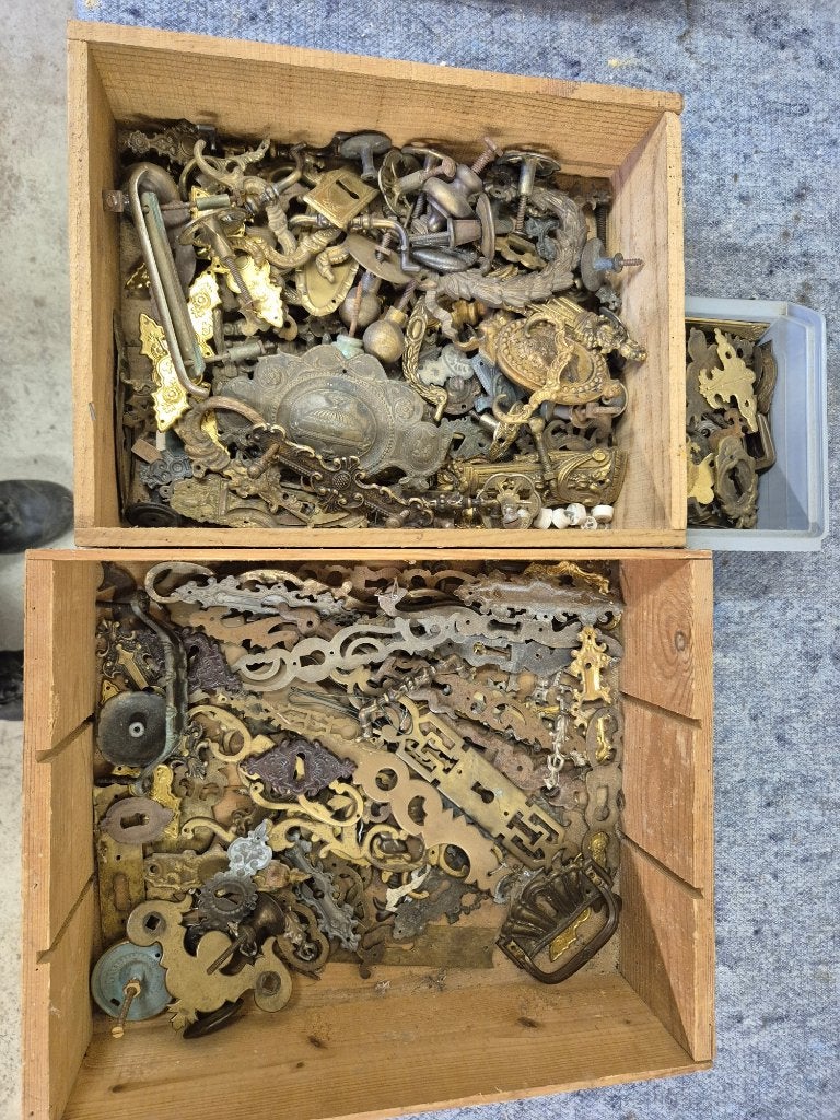 Antieke sleutelplaten, Ophalen