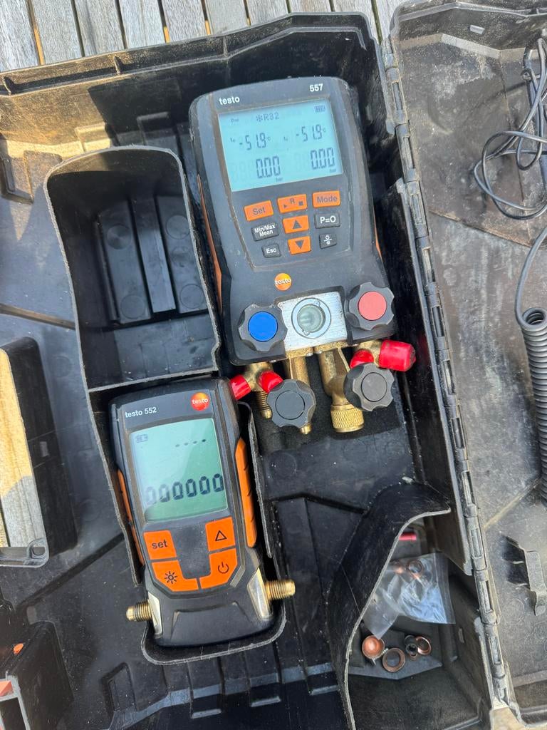 Testo 557 en Testo 552 digitale manifold en vacuümmeter, Ophalen of Verzenden, Gebruikt, Druk