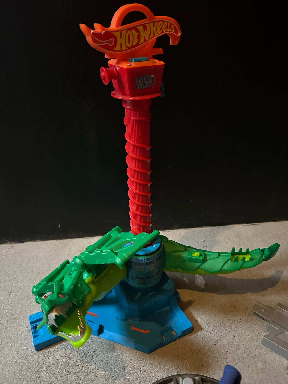 Hot Wheels City Gator Garage Attack Speelset, Ophalen, Gebruikt, Jongen of Meisje