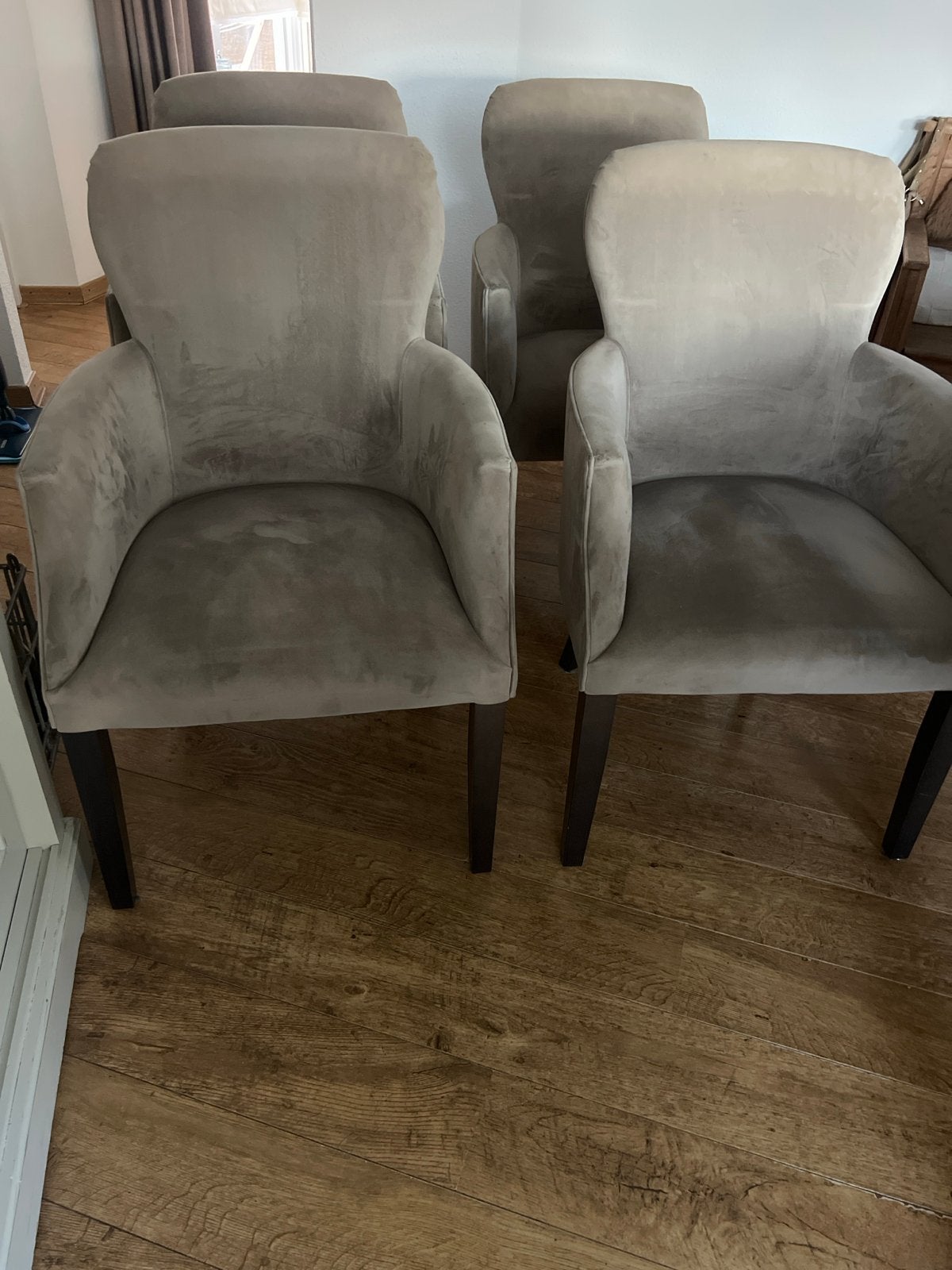 4 Olav eetkamerstoelen - Grijs fluweel/suedine, Huis en Inrichting, Stoelen, Ophalen, Gebruikt, Vier, Stof