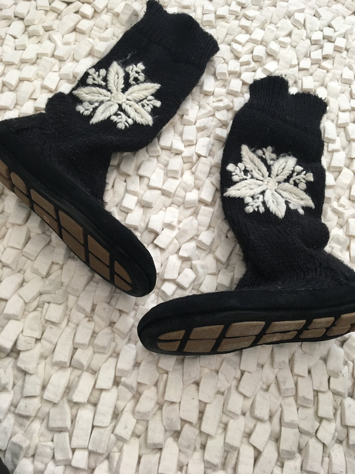 Gebreiden pantoffels 36, Verzenden, Zo goed als nieuw, Pantoffels of Sloffen