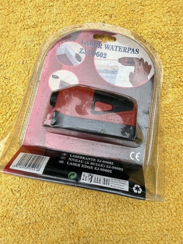 Laser Waterpas Nieuw in verpakking, Ophalen of Verzenden, Nieuw, Licht