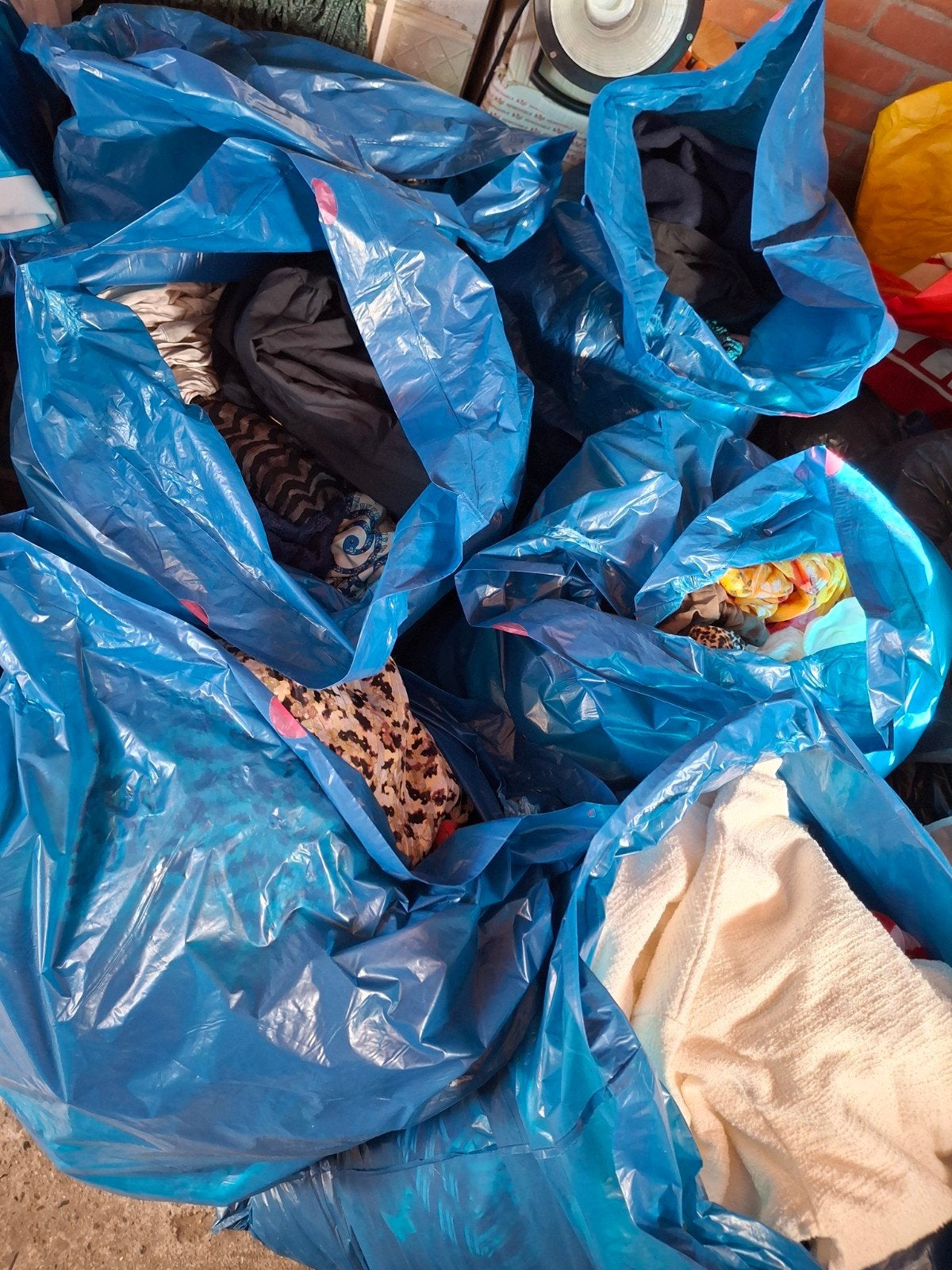 Meer dan 300 dames merkkleding, goede staat, met labels, Diverse merken, Ophalen, Zo goed als nieuw