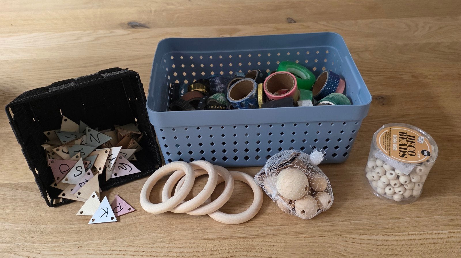 Knutselpakket: Washi tape, houten ringen, kralen & labe, Ophalen of Verzenden, Zo goed als nieuw