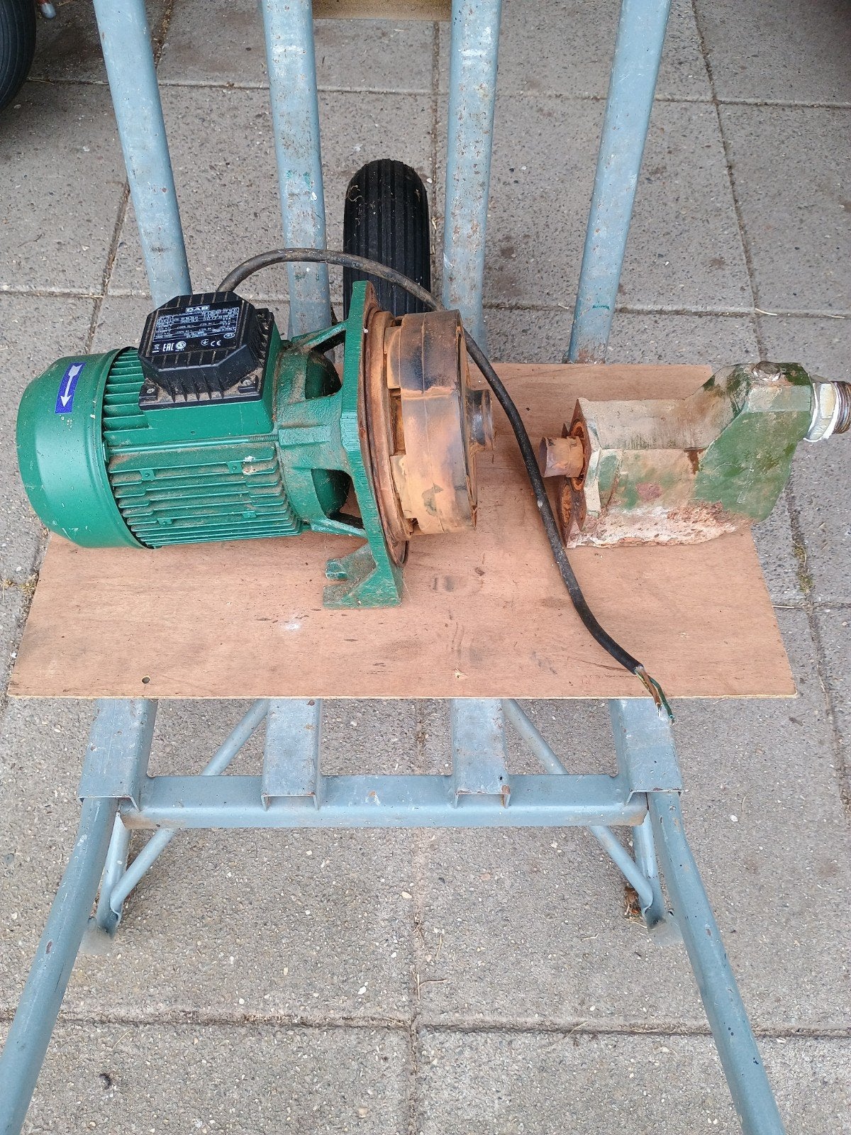 Dab jet 151 T pomp, zonder pomphuis, Ophalen, Gebruikt, Elektrisch, Beregeningspomp