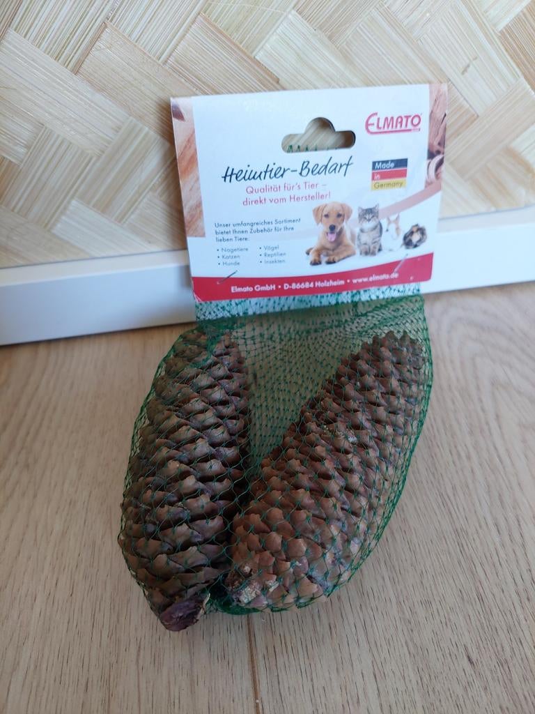 2 Elmato dennenappels voor knaagdieren / konijnen, Ophalen of Verzenden, Nieuw, Knaagmateriaal