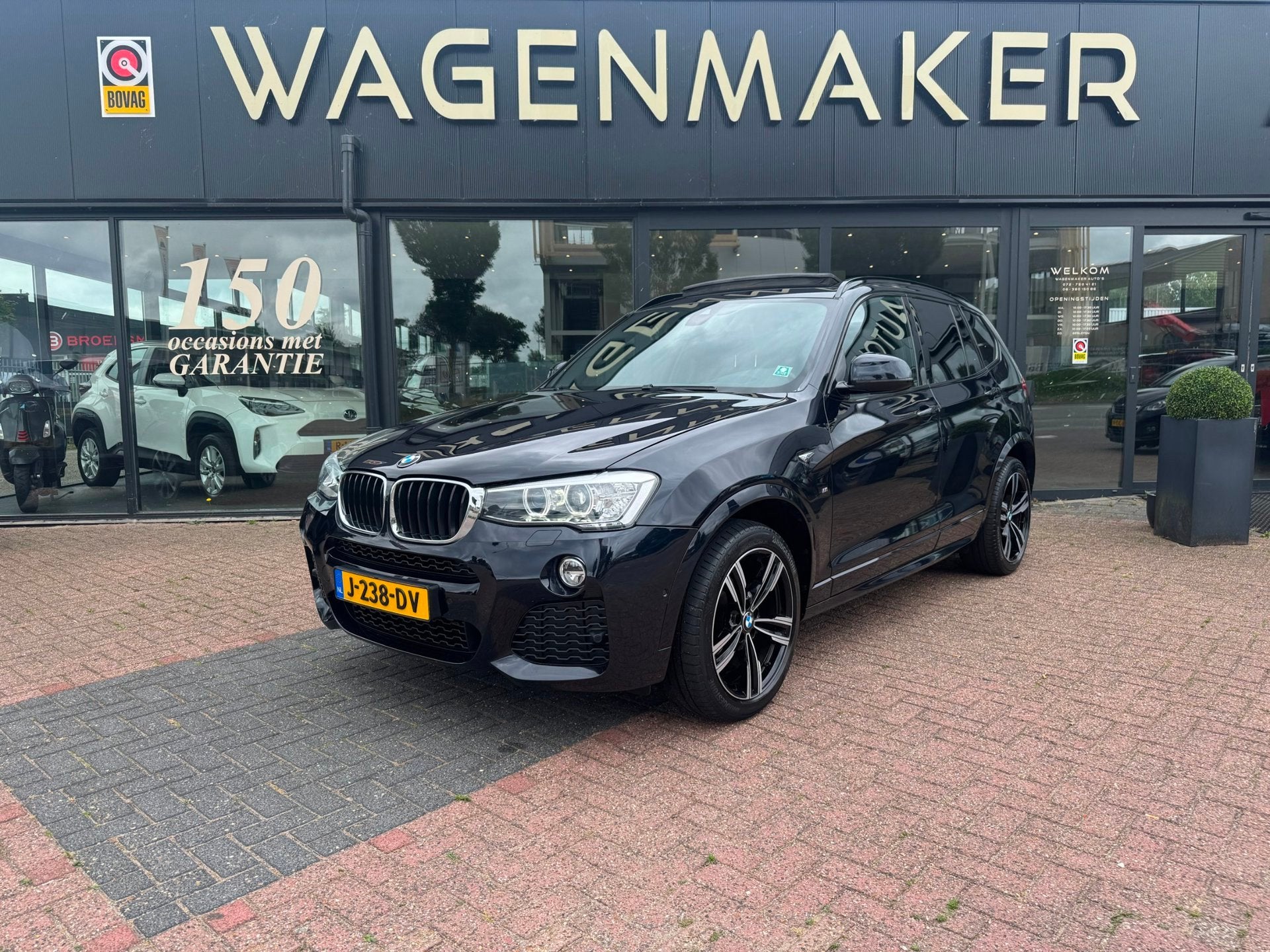 BMW X3 XDrive20i High Executive AUT|NAV|PANO|Leder|Headup!, Auto's, Automaat, Gebruikt, Euro 6, 4 cilinders