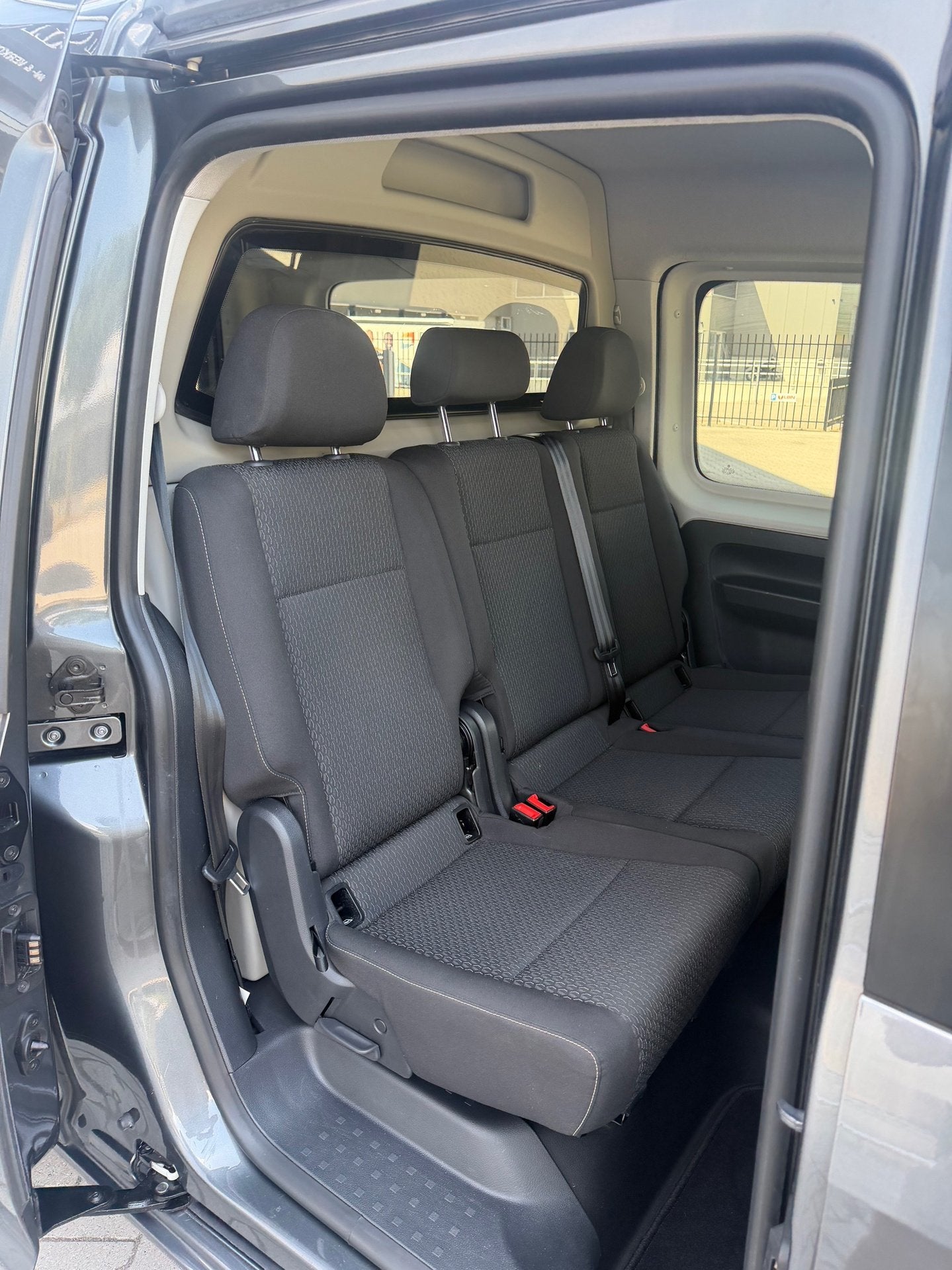 Volkswagen Caddy Maxi 1.4 TSI / 5 persoons/ dubbel cabine/ C, Dealer onderhouden, Gebruikt, Parkeersensor, Origineel Nederlands