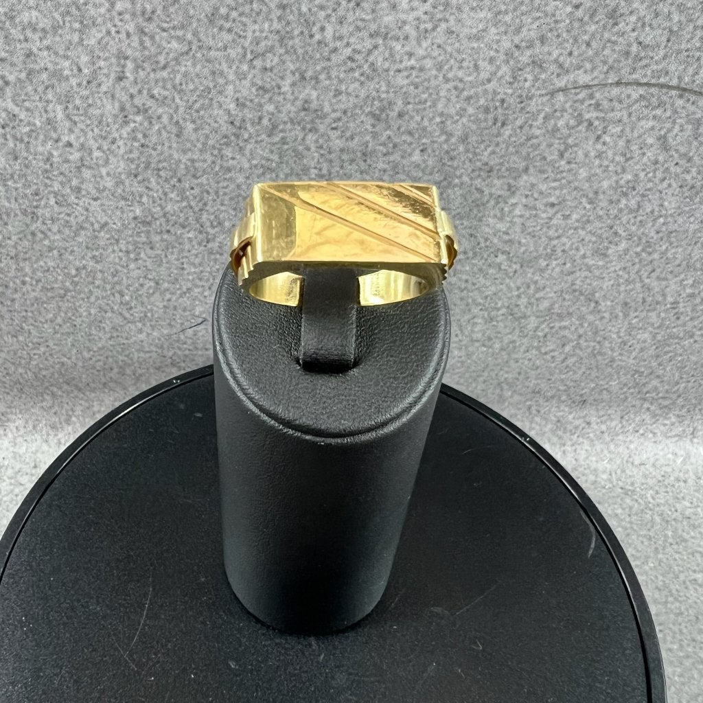 Gouden Ring | 18k | 7,69g | monogram rechth | 20,75 | 410299, Gebruikt, 20 of groter, Ophalen of Verzenden, Dame of Heer