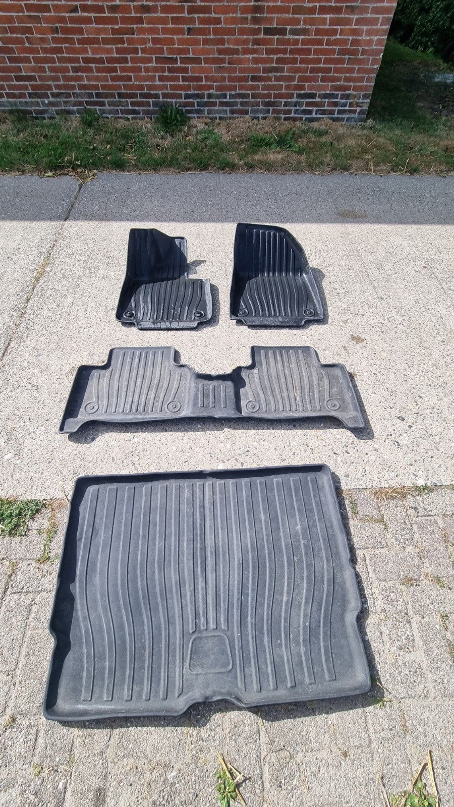 Rubberen automatten en kofferbakmat Volvo ex30, Auto diversen, Automatten, Ophalen of Verzenden, Gebruikt