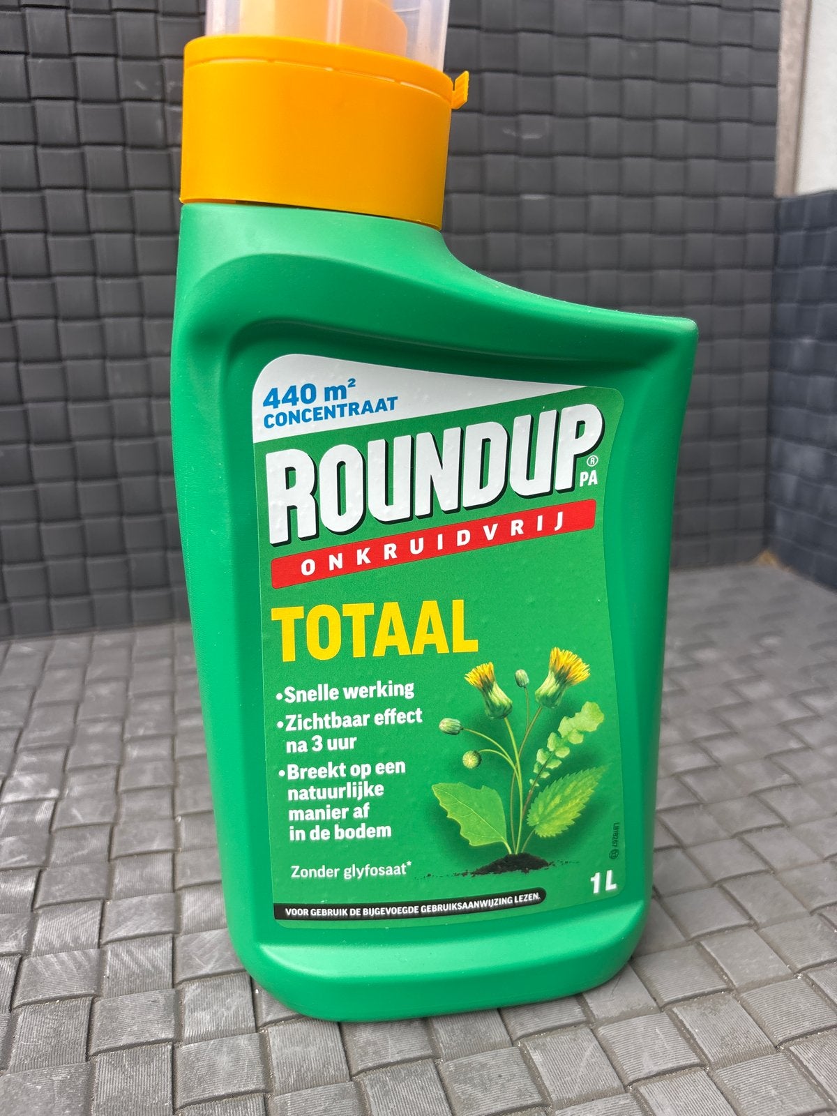 Roundup Onkruidvrij Totaal Concentraat 1L Nieuw, Ophalen of Verzenden, Nieuw, Onkruidbestrijding