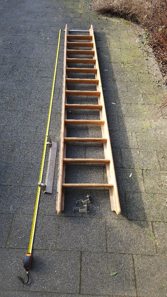 mooie stevige hout zolder trap, Doe-het-zelf en Verbouw, Ophalen, Zo goed als nieuw, 2 tot 4 meter