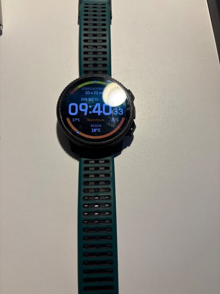 Suunto vertical 2 pine green + textile wrap, Ophalen of Verzenden, Zo goed als nieuw, Stappen, Waterdicht