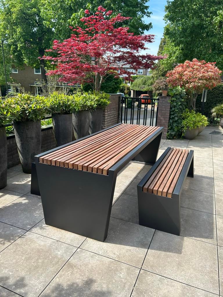 Moderne Tuinset met Banken - gecoat staal & hout maatwerk, Tuin en Terras, Tuinsets en Loungesets, Ophalen, Overige materialen