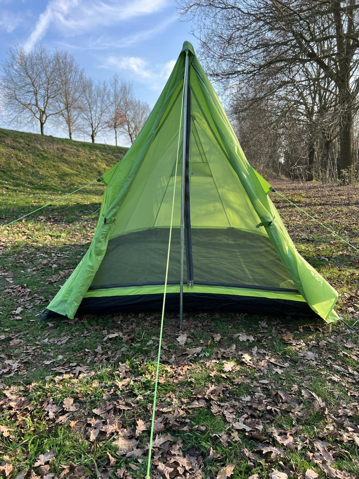 Lichtgewicht 1-persoons tent - Ideaal voor backpacken, Caravans en Kamperen, Ophalen, Gebruikt, Tot en met 2