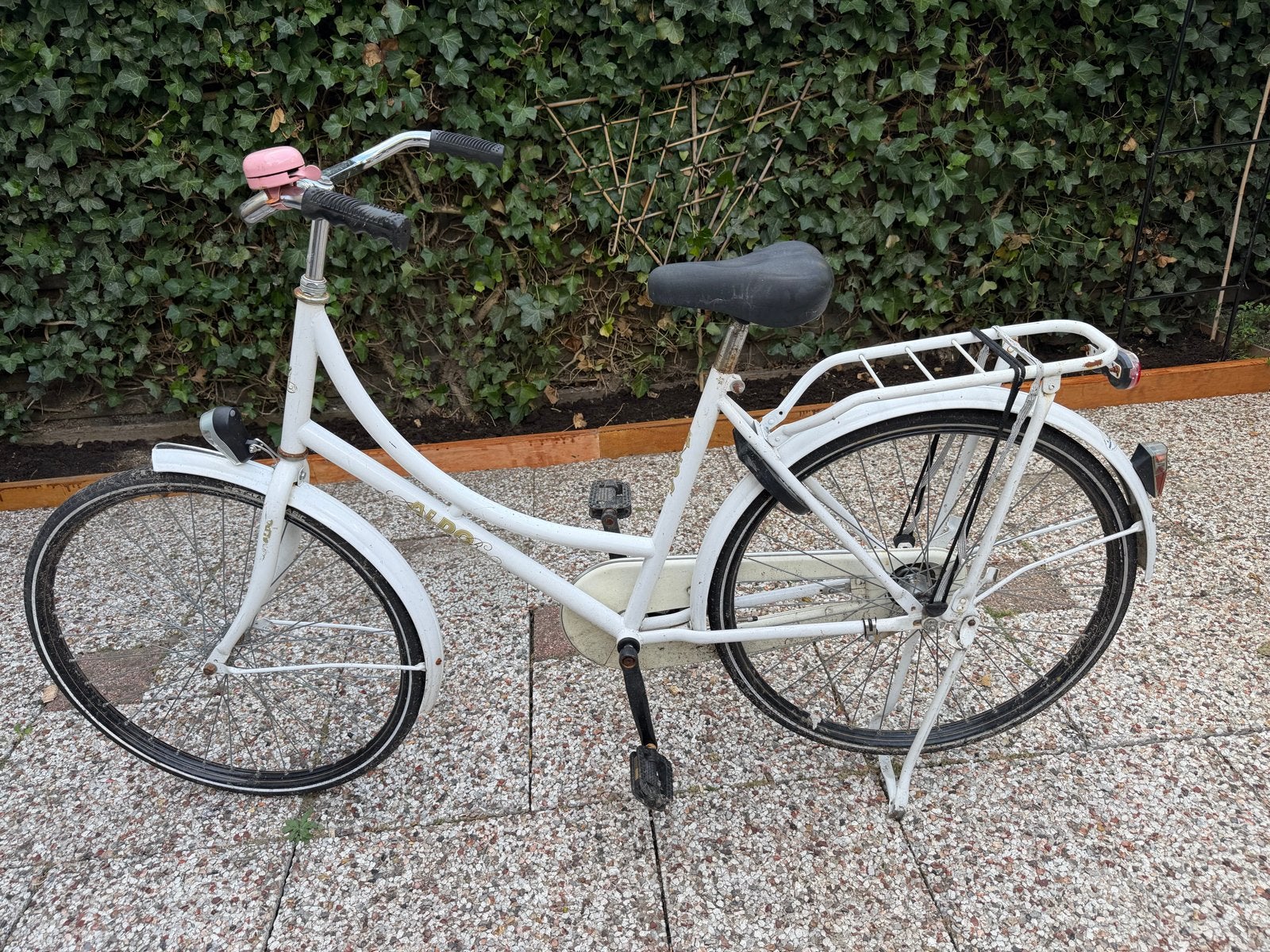 Witte kinderenfiets met lage instap, Terugtraprem, 50 tot 53 cm, Ophalen, Overige merken