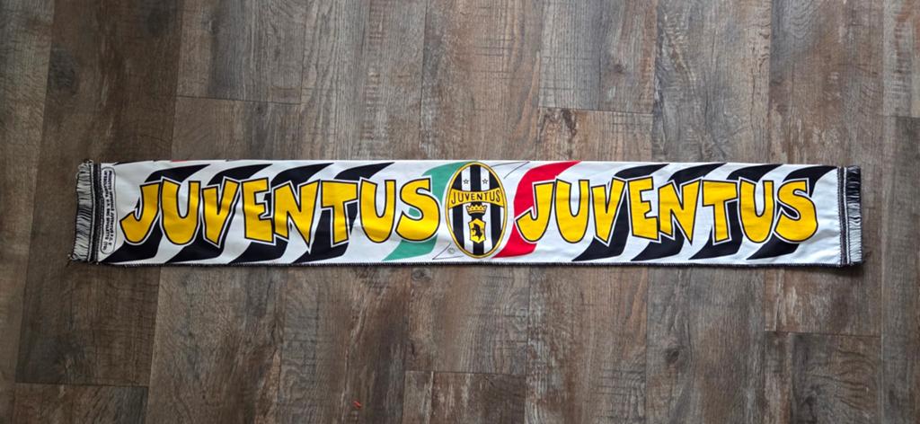Sjaal Juventus, Ophalen of Verzenden, Zo goed als nieuw, Buitenlandse clubs, Vaantje of Sjaal