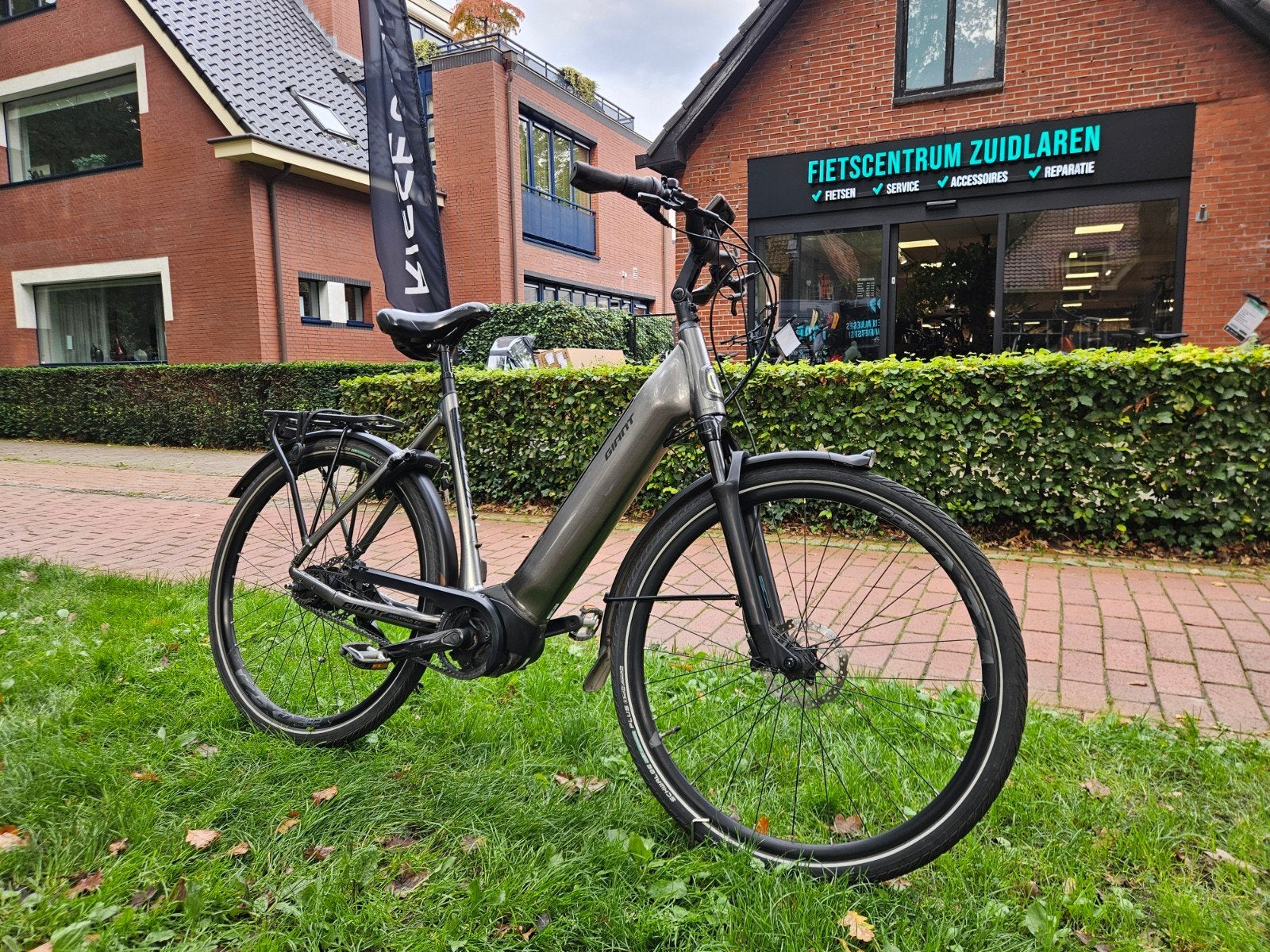 Giant Dailytour E+ 1 | Sterke middenmotor | 500Wh | Riem, Gebruikt, Ophalen of Verzenden, Fietscentrum Zuidlaren, Info@fietscentrumzuidlaren.nl