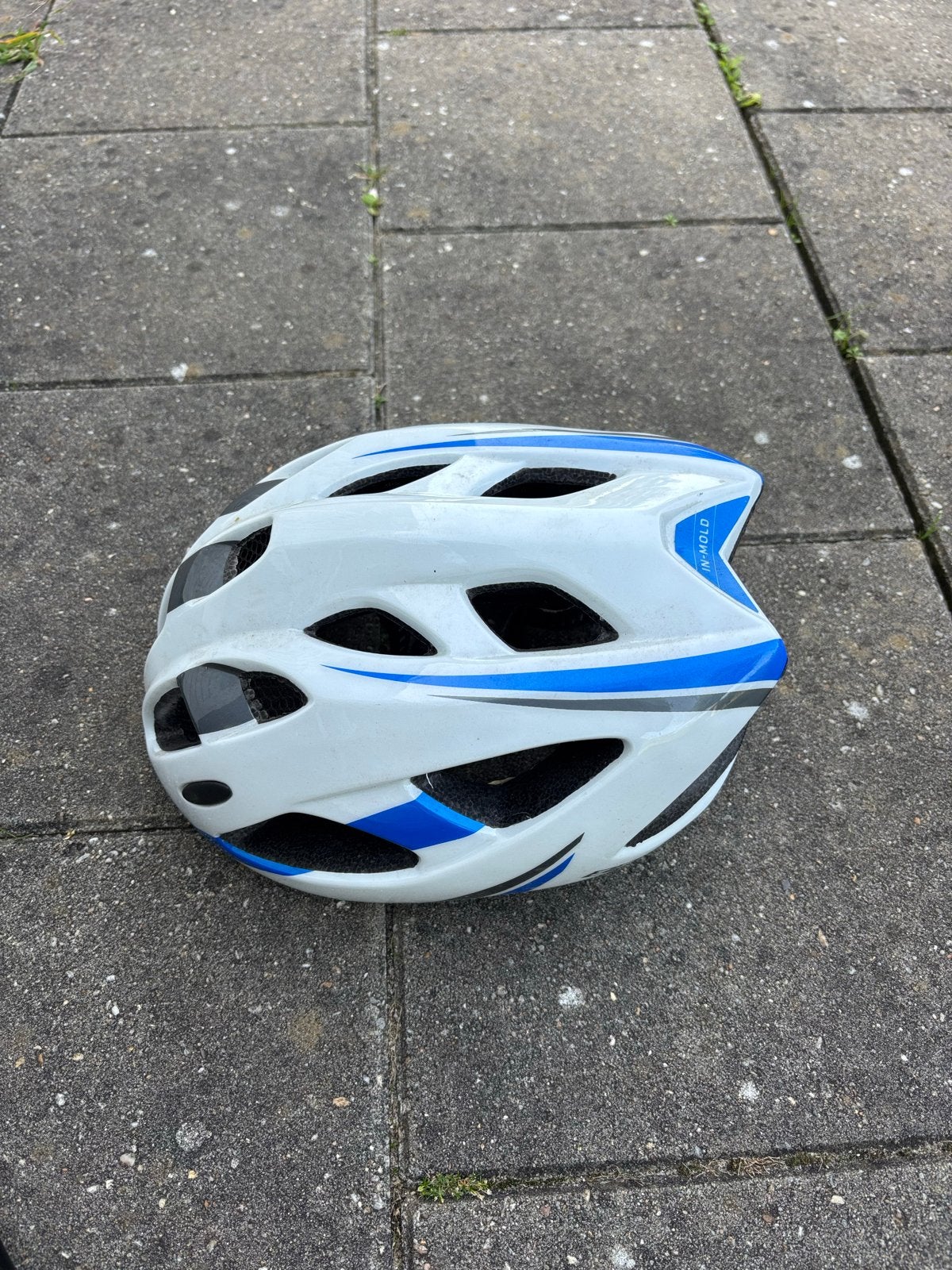 Fietsschoenen (Spiuk) en fietshelm (wit/blauw), Ophalen, Gebruikt, Overige maten, Heer of Dame