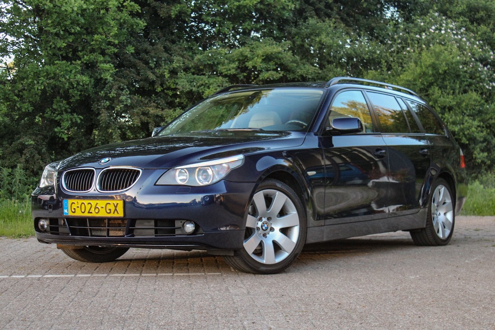 BMW 5-Serie 2.5 I 525 Touring e61 automaat 2004 blauw Uniek!, Auto's, Automaat, Achterwielaandrijving, Beige, Blauw