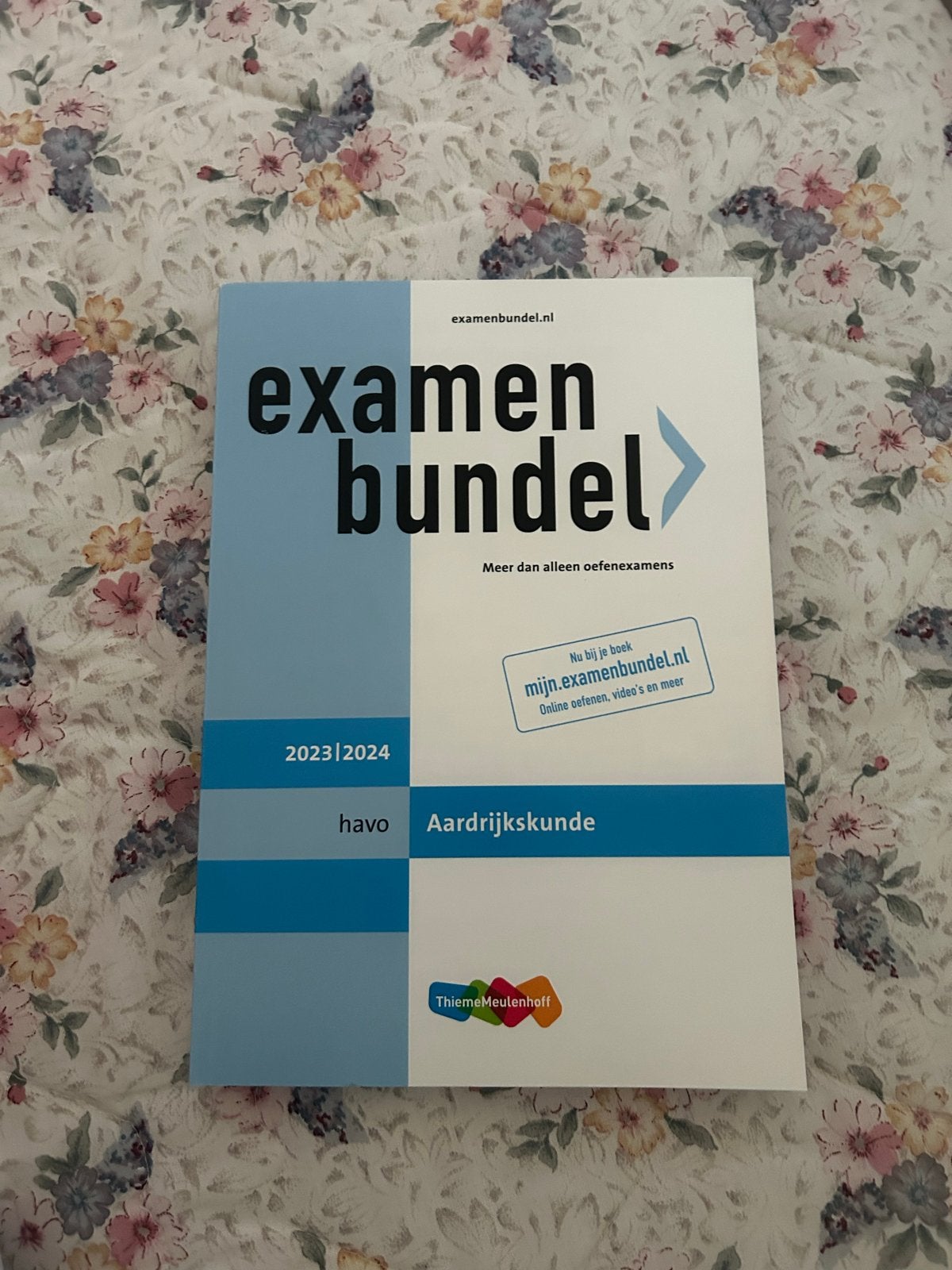 Examenbundel havo Aardrijkskunde 2023/2024, Ophalen of Verzenden, Zo goed als nieuw, HAVO, Aardrijkskunde