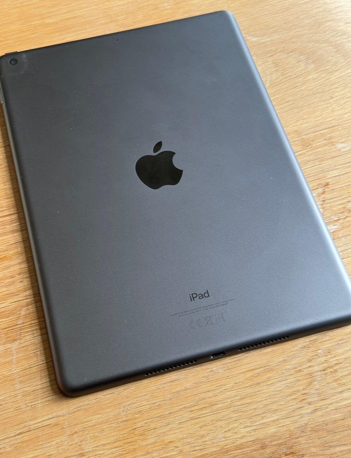 Apple iPad (9e generatie) – 256GB – Nieuwstaat, Computers en Software, Apple iPads, 10 inch, Apple iPad, Zwart, 1 park way apple