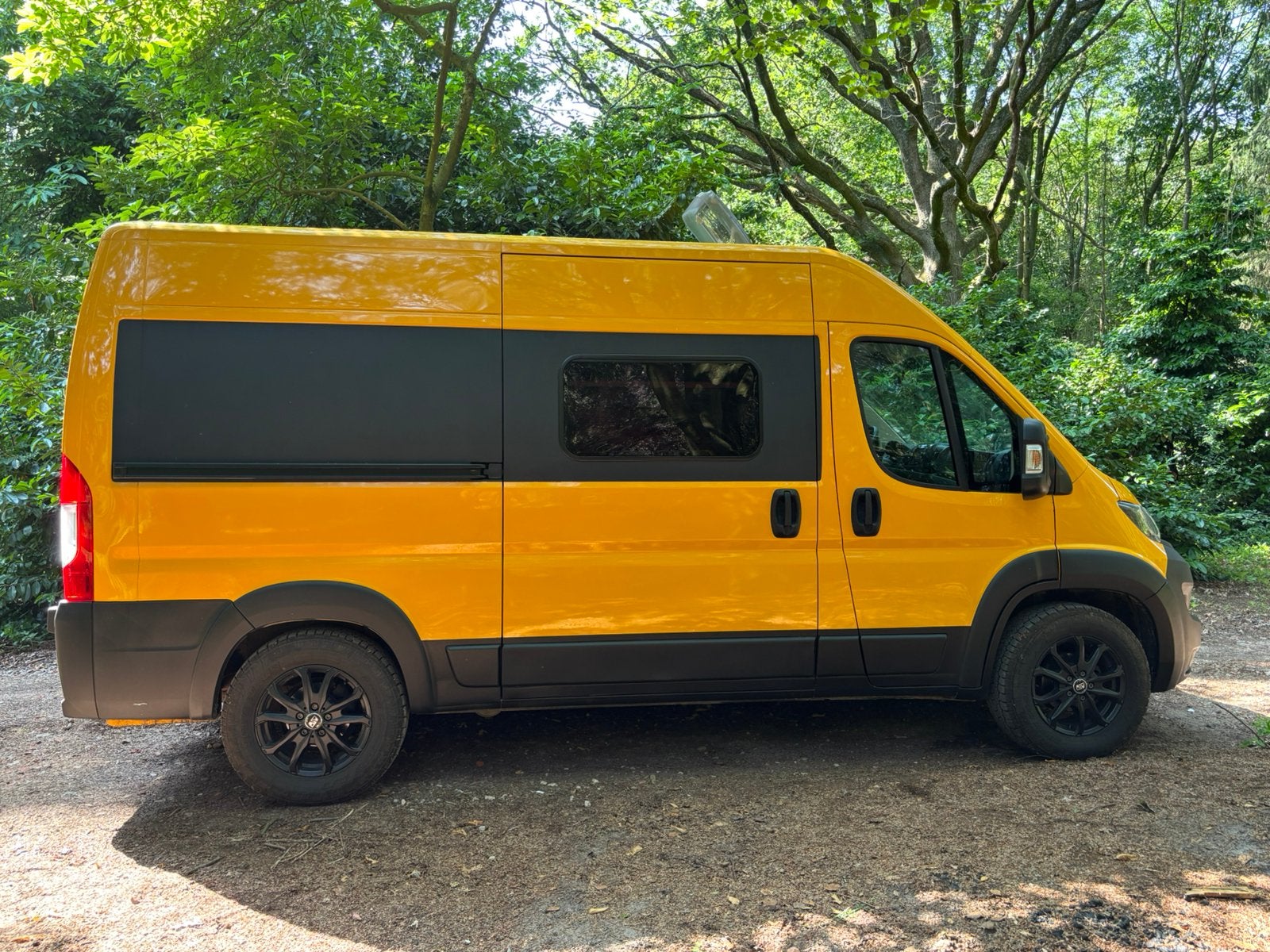 Buscamper Peugeot Boxer off- en on-grid. 11-2018, Caravans en Kamperen, Overige merken, Chemisch toilet, Airbags, Tot en met 2