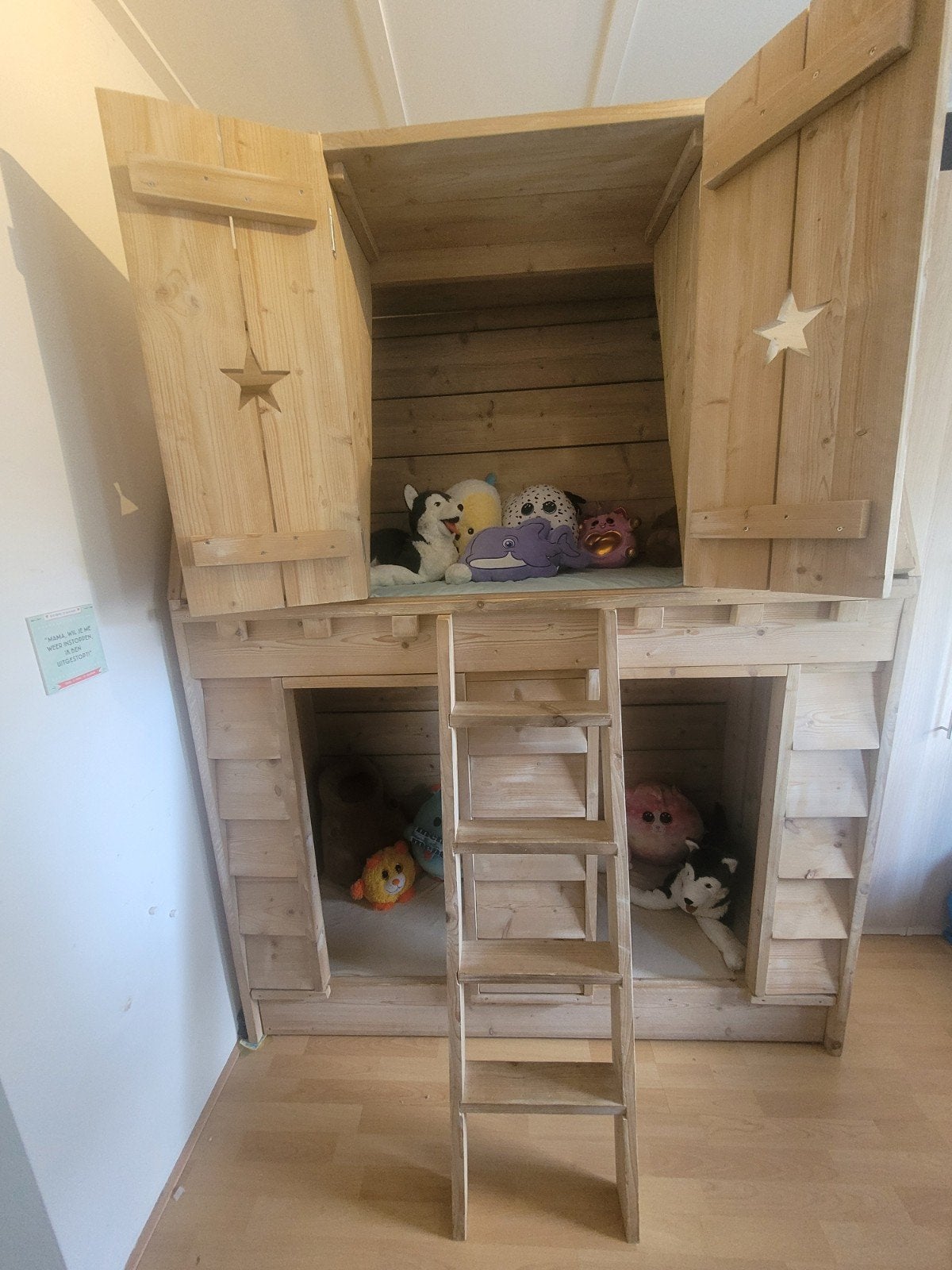 Prachtige hoogslaper & stapelbed van steigerhout, Ophalen, Zo goed als nieuw, Hoogslaper
