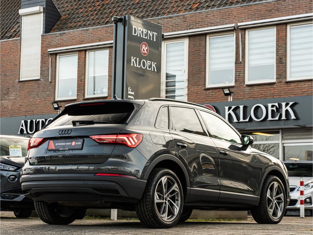 Audi Q3 45 TFSI e Advanced edition 19 INCH BLACK OPTIC STOEL, Stof, Gebruikt, Euro 6, Hybride Elektrisch/Benzine