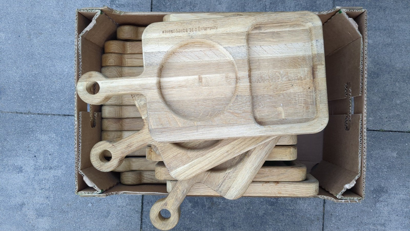 Houten serveerplanken 32x22 cm - Kroketterij de Bourgondi, Ophalen