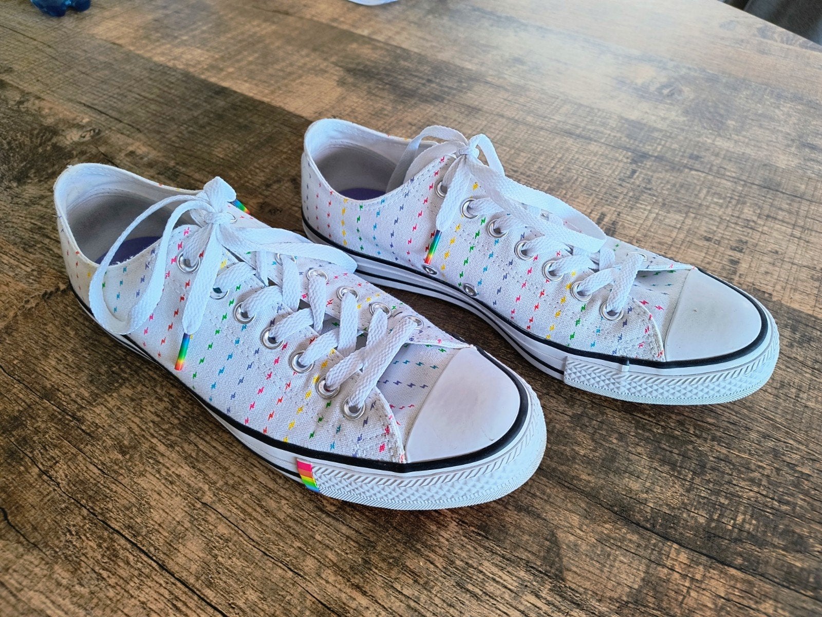Converse Witte Heren Gympen Schoenen|Pride| Maat 42, Kleding | Heren, Schoenen, Wit, Converse, Ophalen of Verzenden, Sneakers of Gympen