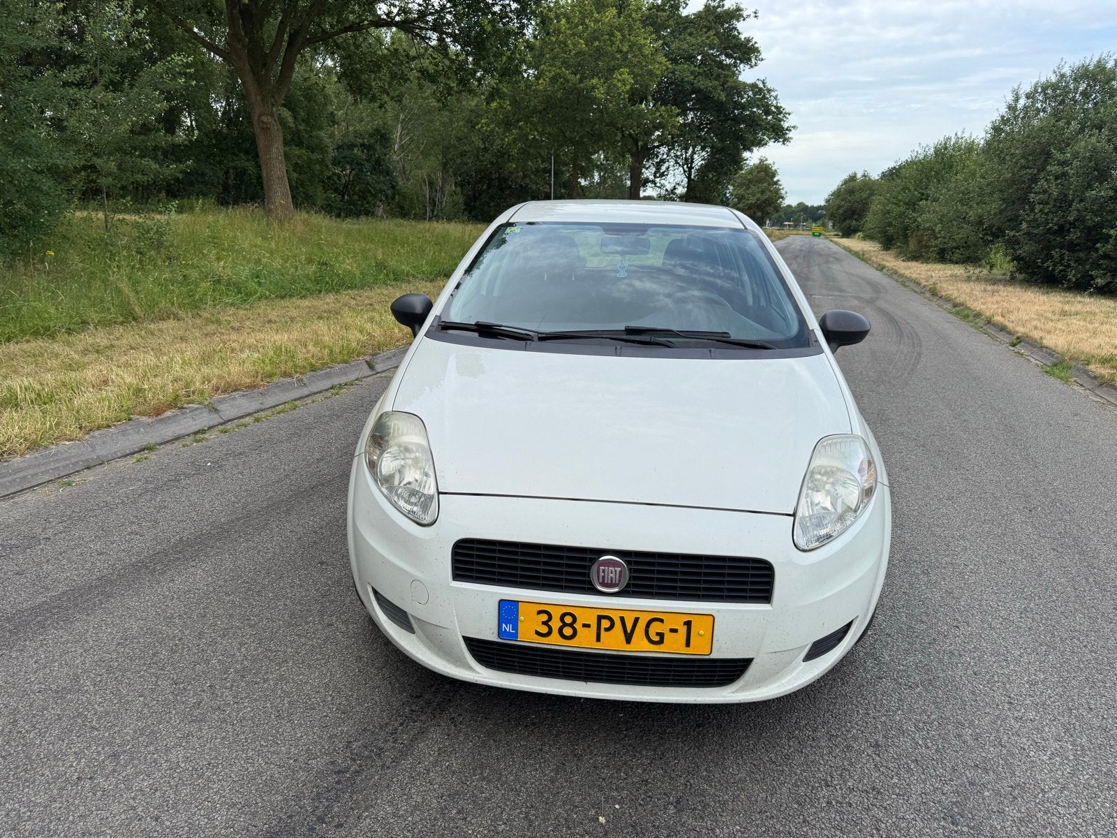 Fiat Punto 1.3 Multijet 62KW 5DR 2011 Wit#airco!!, Auto's, Fiat, Voorwielaandrijving, 28 km/l, 4 cilinders, Wit