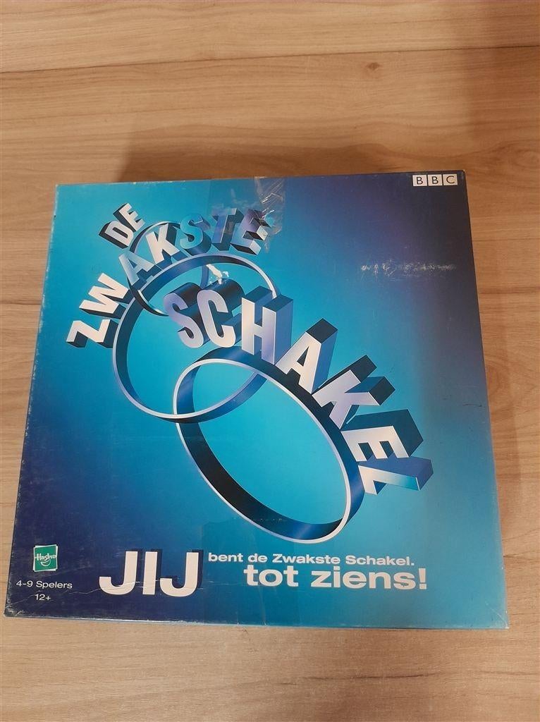 De zwakste Schakel - s5668, Hobby en Vrije tijd, Gezelschapsspellen | Bordspellen, Verzenden, Zo goed als nieuw