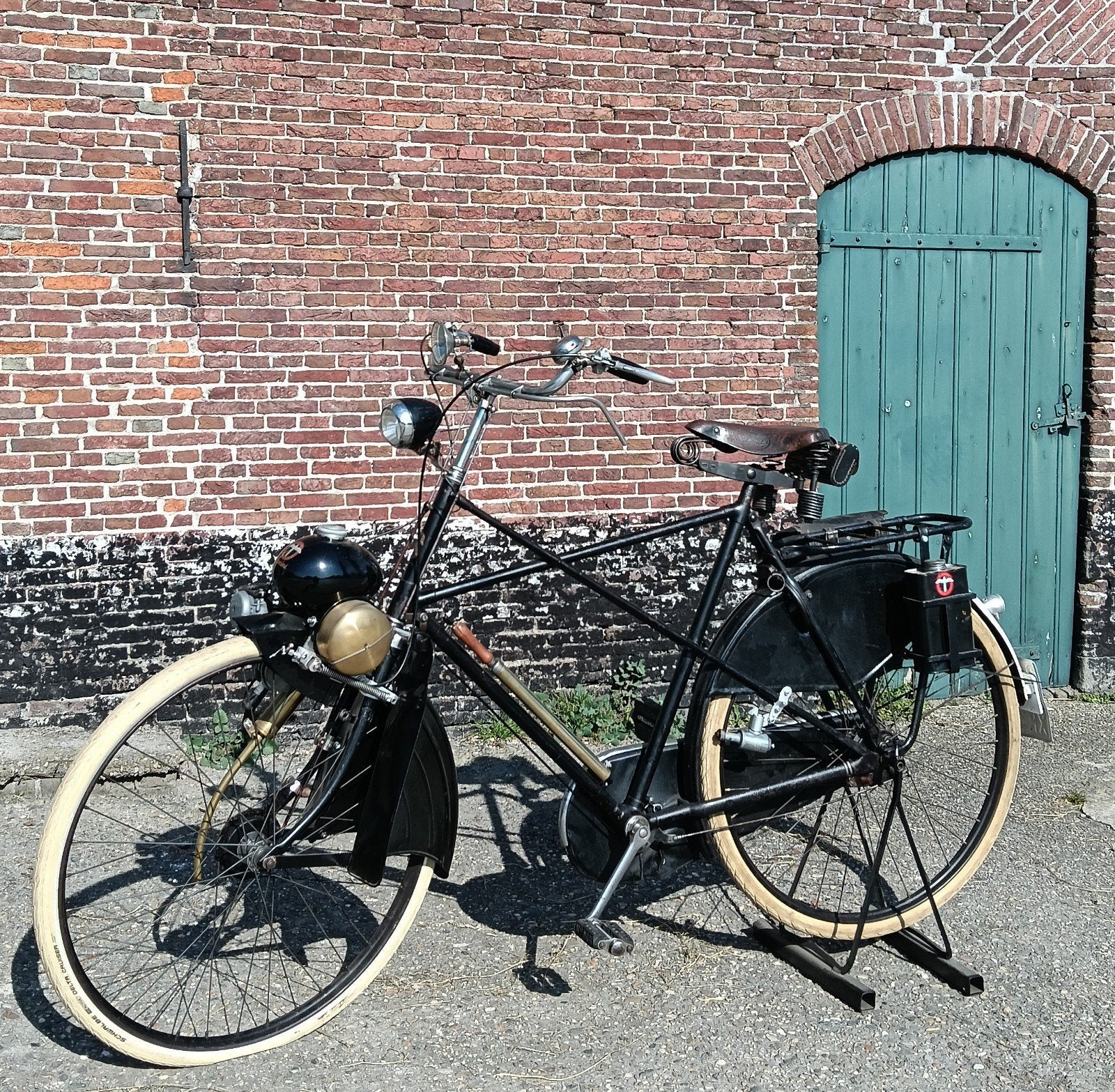 BERINI m13 met messing uitlaat en deksels, Fietsen en Brommers, Ophalen