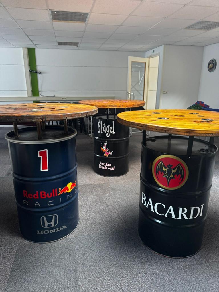 Industriële Mancave Statafels / Drumtafels – Red Bull, Bacar, Ophalen, Nieuw