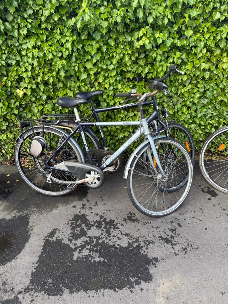 Fietsen rijden heel goed hier en daar nazicht, Ophalen of Verzenden, Zo goed als nieuw, Minder dan 10 versnellingen, Overige merken