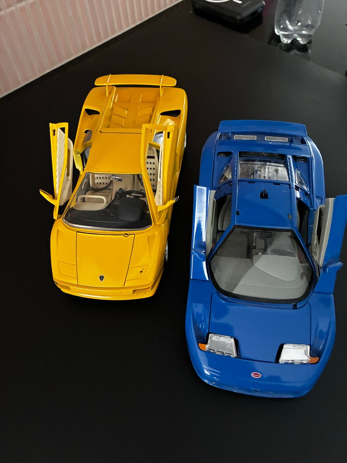 Lamborghini Diablo en Bugatti EB 110 modelauto's, Ophalen of Verzenden, Gebruikt, Overige typen