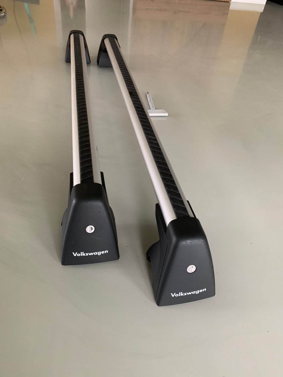 Te koop originele dakdragers voor een VW Passat Variant B8, Ophalen, Gebruikt