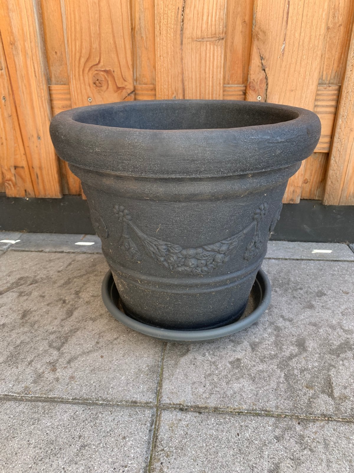 Mooie grote kunststof bloempot van 33 cm hoog, Tuin en Terras, Bloempotten, Kunststof, Gebruikt, Rond, Minder dan 40 cm