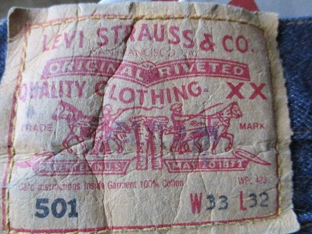 Nieuwe LEVI's 501 spijkerbroek - donkerblauw maat 33-32, Levi's, Blauw, Nieuw, Ophalen of Verzenden