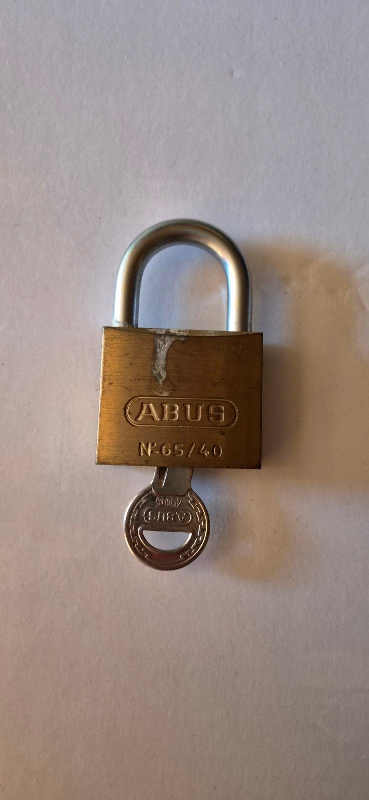 ABUS Hangslot 65/40, Ophalen of Verzenden, Zo goed als nieuw, Slot