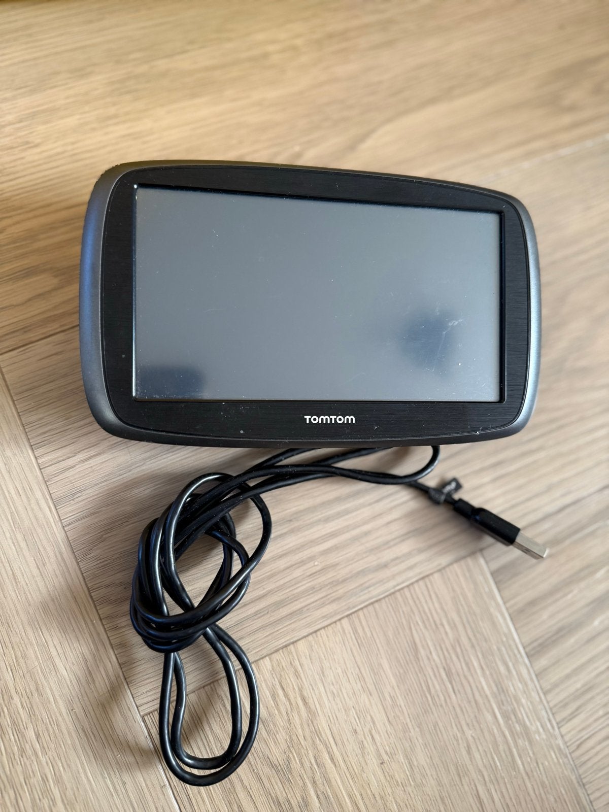TomTom navigatiesysteem met oplaadkabel, Auto diversen, Ophalen of Verzenden, Gebruikt
