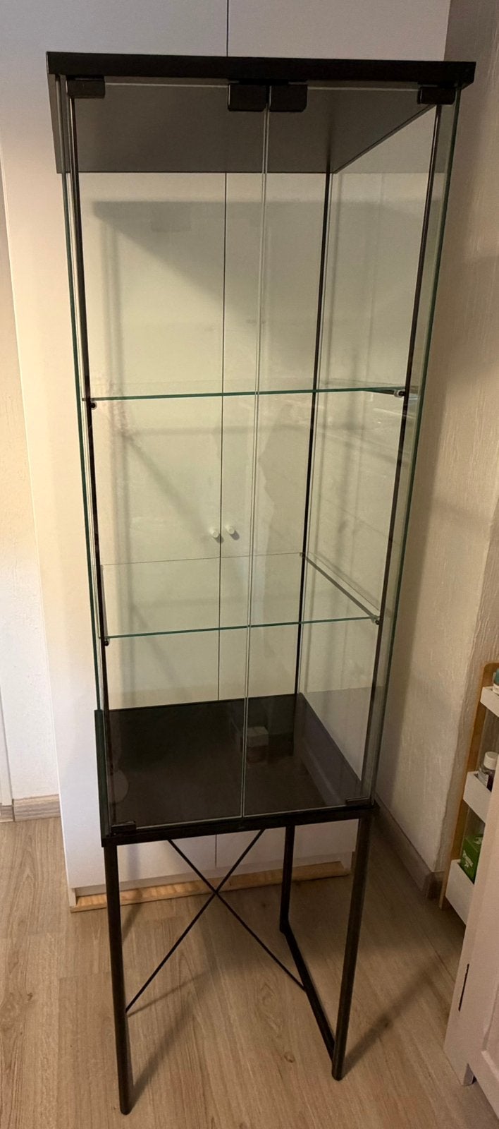 Vitrine kast, Met deur(en), 50 tot 100 cm, Zo goed als nieuw, Glas