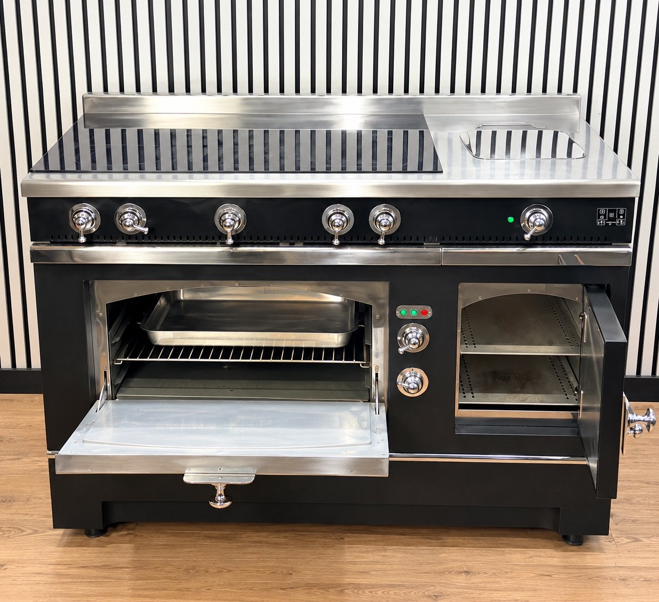 Luxe La CORNUE Grand Papa Fornuis INDUCTIE 135 cm, Fornello Esperta, Ophalen of Verzenden, Zo goed als nieuw, Oven met grill