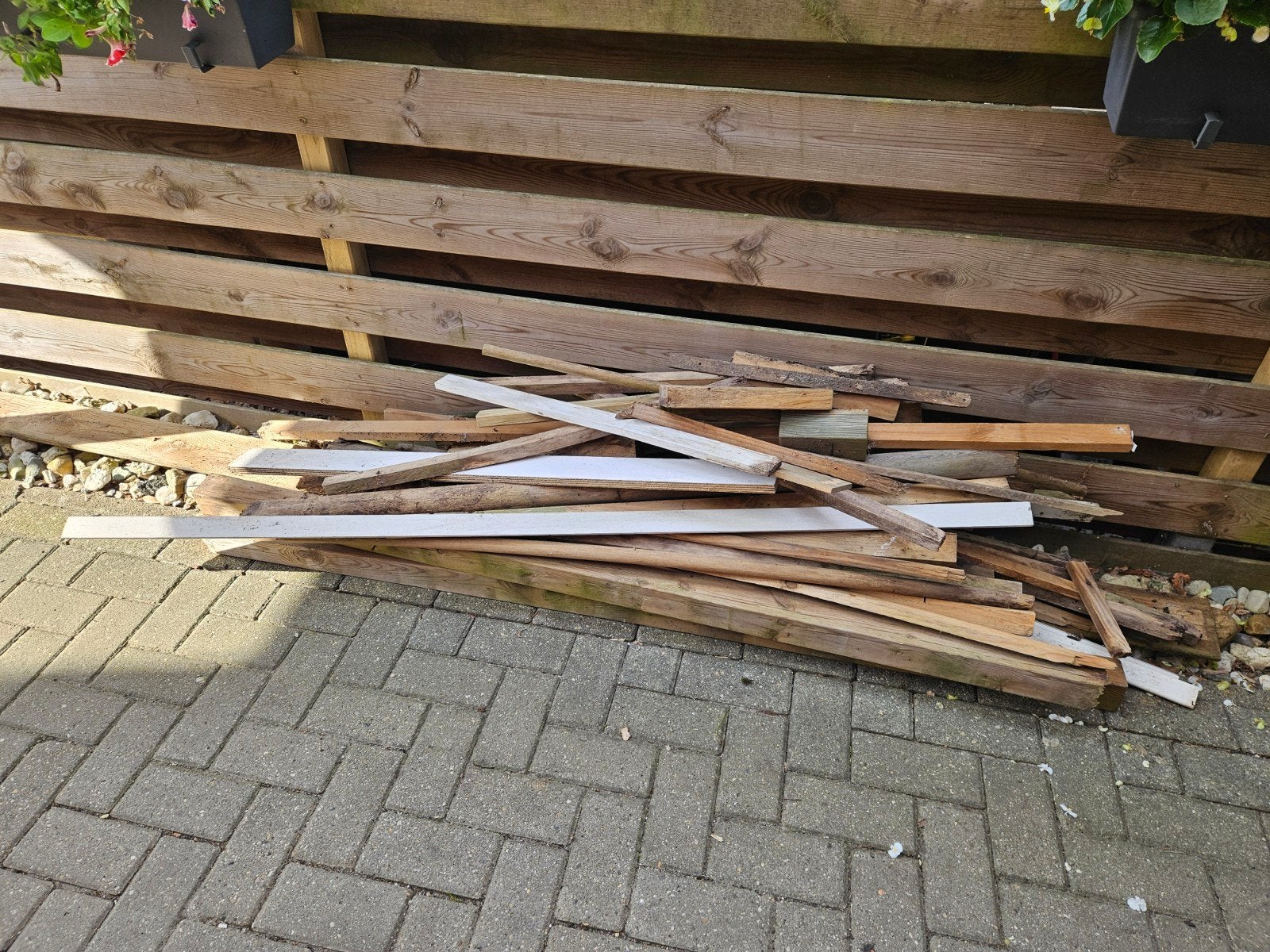Gratis af te halen brandhout, afvalhout., Tuin en Terras, Minder dan 3 m³, Ophalen