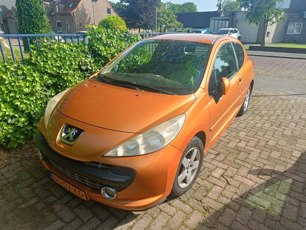 Peugeot 207 1.4 16V 3DRS 2006, Auto's, Voorwielaandrijving, Stof, 49 €/maand, Origineel Nederlands