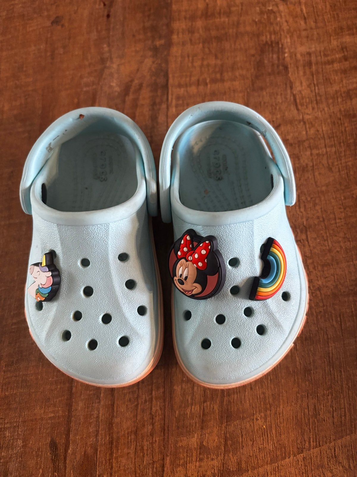 Lichtblauwe Crocs met Minnie Mouse maat 23, Ophalen, Gebruikt, Jongen of Meisje, Schoenen