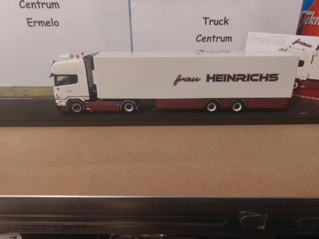 Frau Heinrichs
Scania R-serie Topline met 2-assige koelopleg, Ophalen of Verzenden, Nieuw, Bus of Vrachtwagen, Tekno