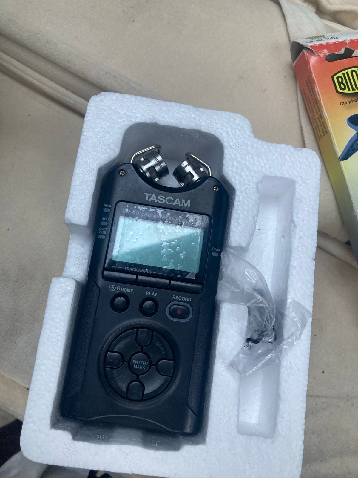 Tascam DR-40 Linear PCM Recorder V2 met accessoires, Ophalen of Verzenden, Bandrecorder