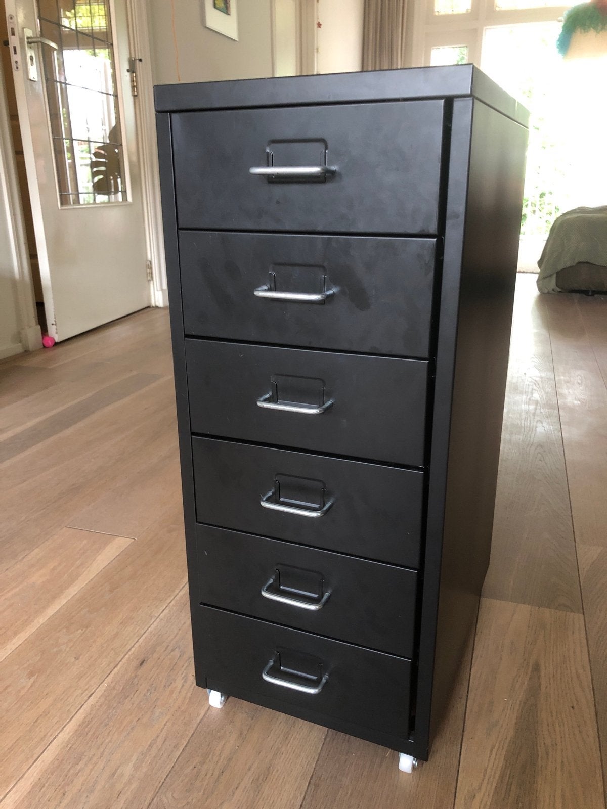 Ikea Helmer ladekast - Zwart metaal, Ophalen, Minder dan 50 cm, Gebruikt, 5 laden of meer